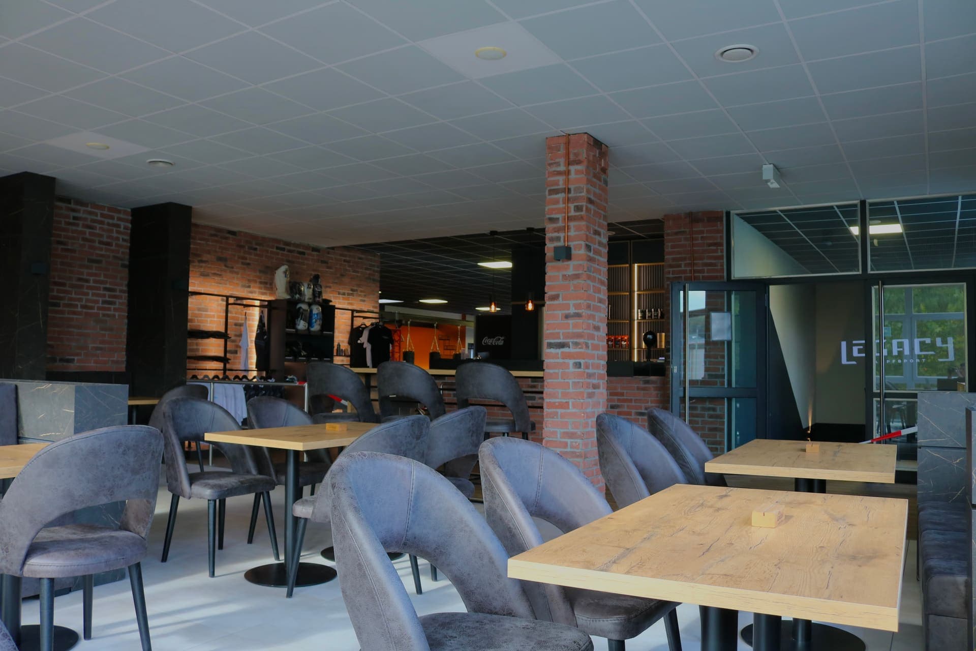 Sportsbar im Legacy Kampfsportstudio